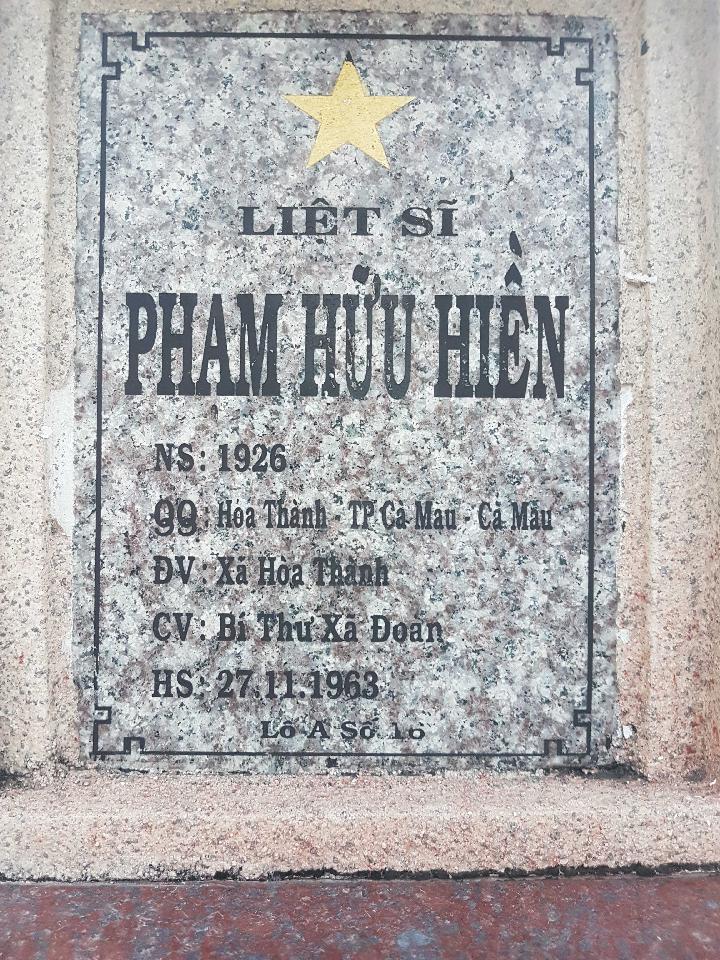 Ảnh mộ liệt sĩ Phạm Hữu Hiền