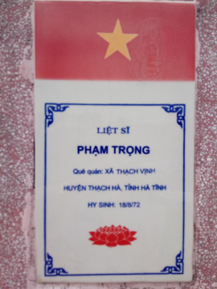Ảnh mộ liệt sĩ PHẠM TRỌNG
