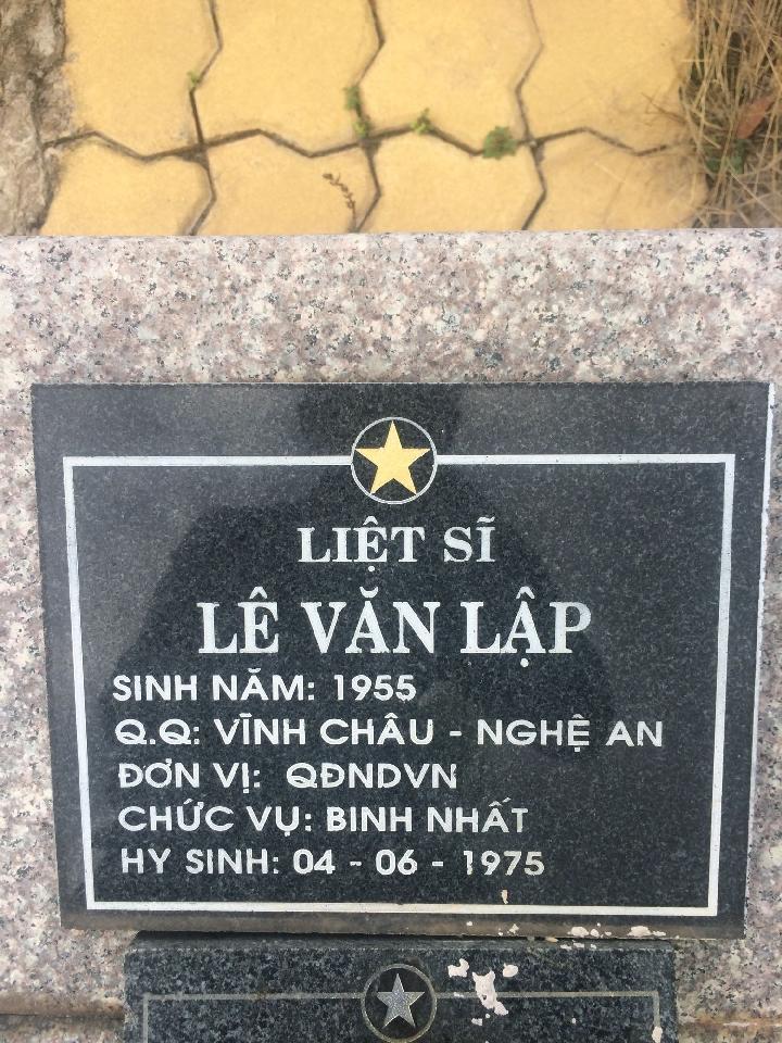 Ảnh mộ liệt sĩ LÊ VĂN LẬP