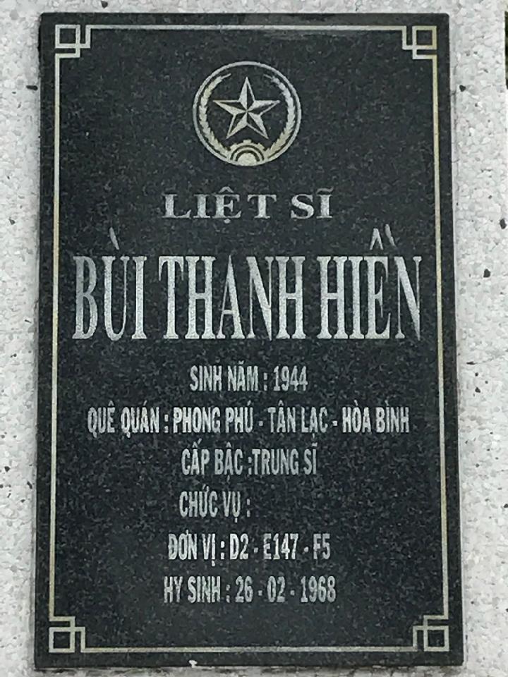 Ảnh mộ liệt sĩ Bùi Thanh Hiền