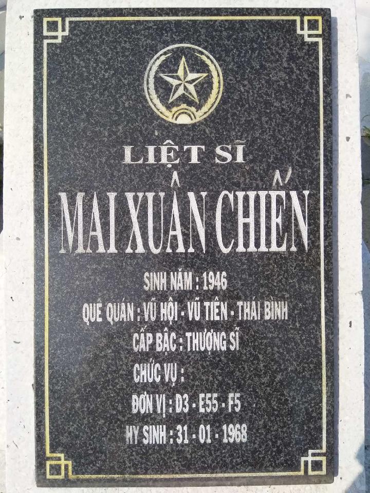 Ảnh mộ liệt sĩ Mai Xuân Chiến