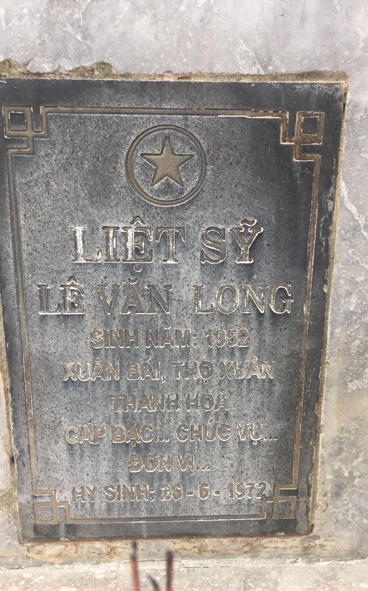 Ảnh mộ liệt sĩ LÊ VĂN LONG