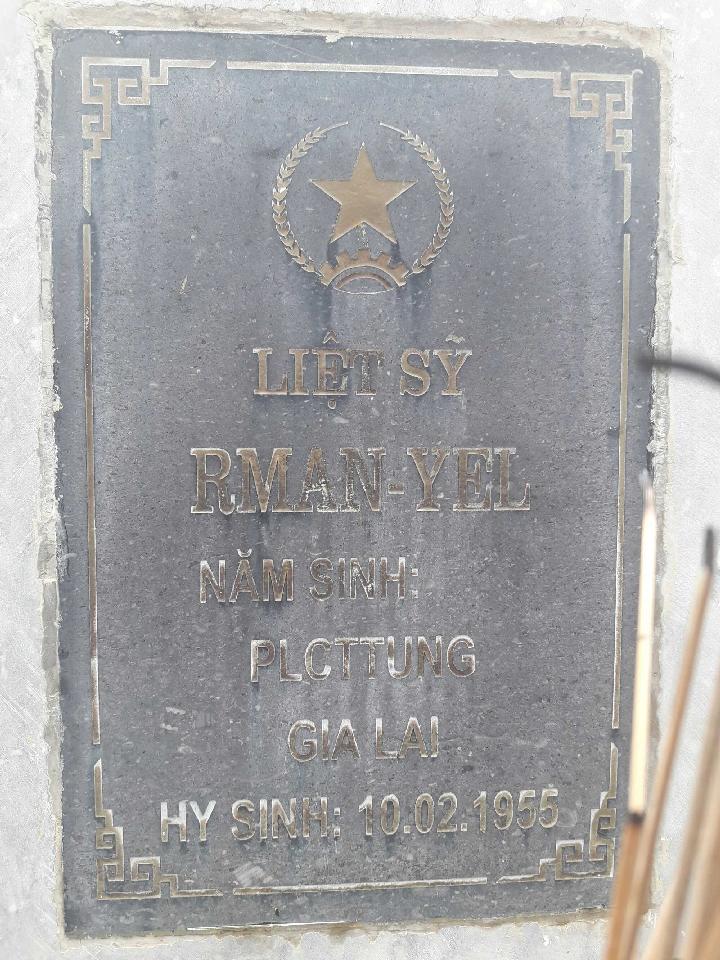 Ảnh mộ liệt sĩ RMAN-YEL
