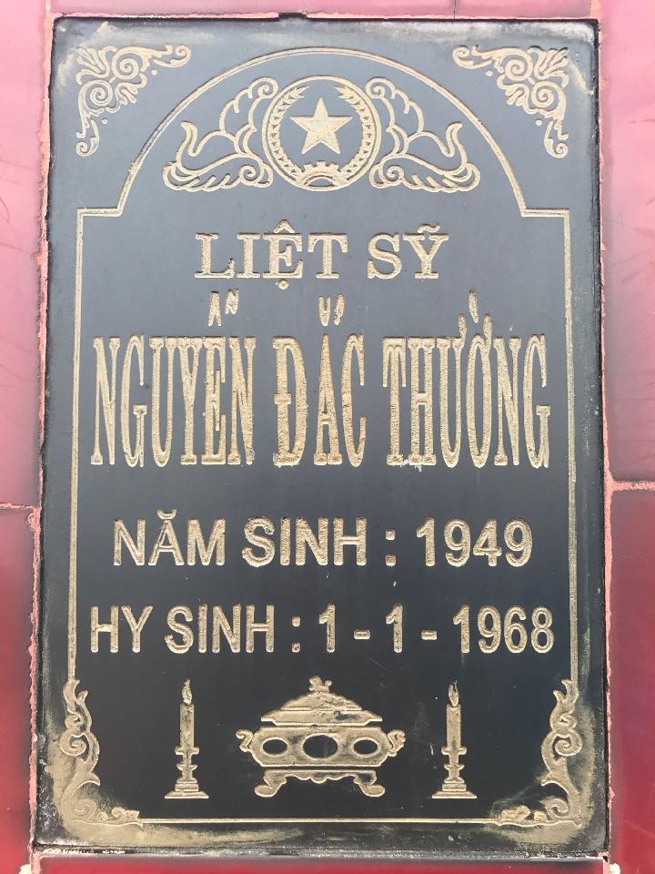 Ảnh mộ liệt sĩ Nguyễn Đắc Thường