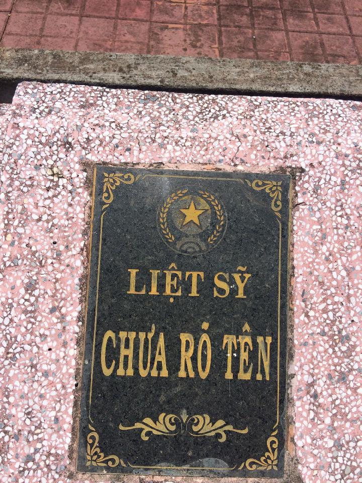 Ảnh mộ liệt sĩ Liệt sĩ chưa biết tên