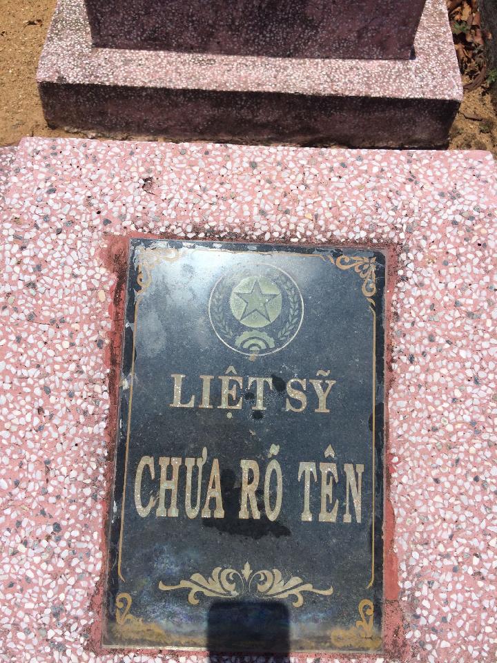 Ảnh mộ liệt sĩ Liệt sĩ chưa biết tên