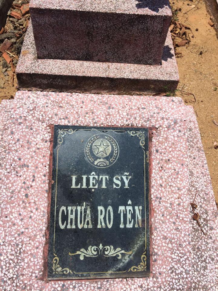 Ảnh mộ liệt sĩ Liệt sĩ chưa biết tên