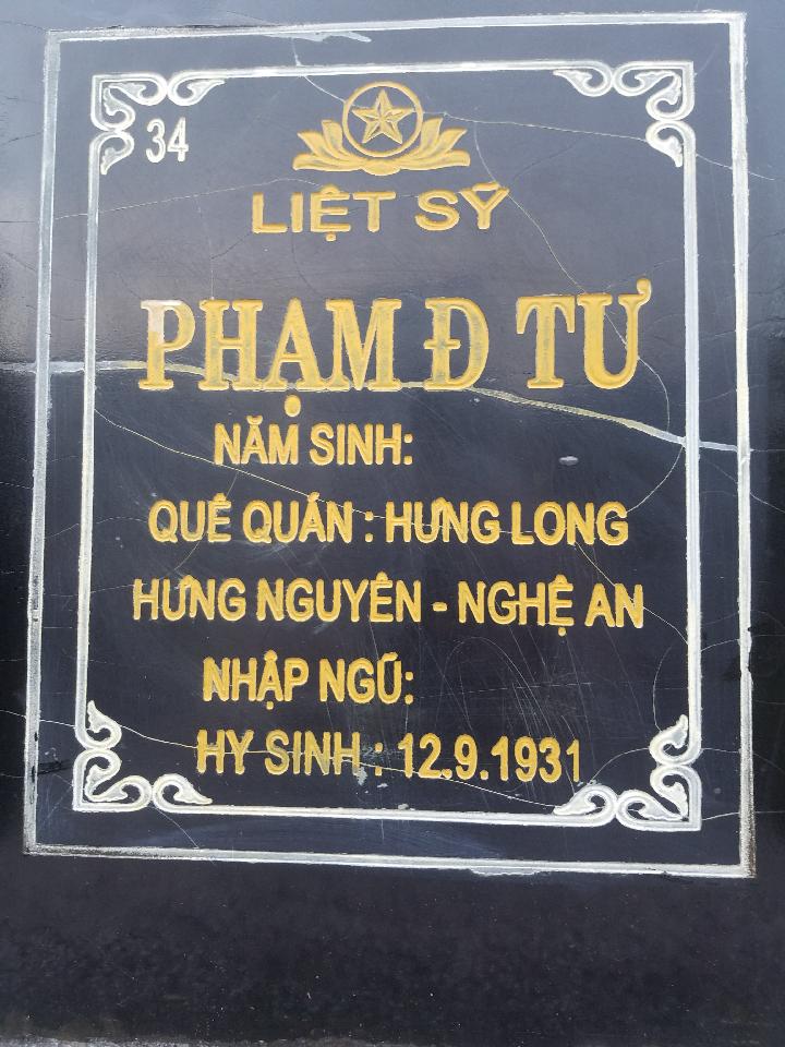 Ảnh mộ liệt sĩ Phạm Đ Tư