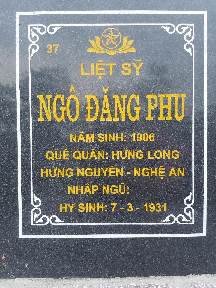 Ảnh mộ liệt sĩ Ngô Đăng Phu
