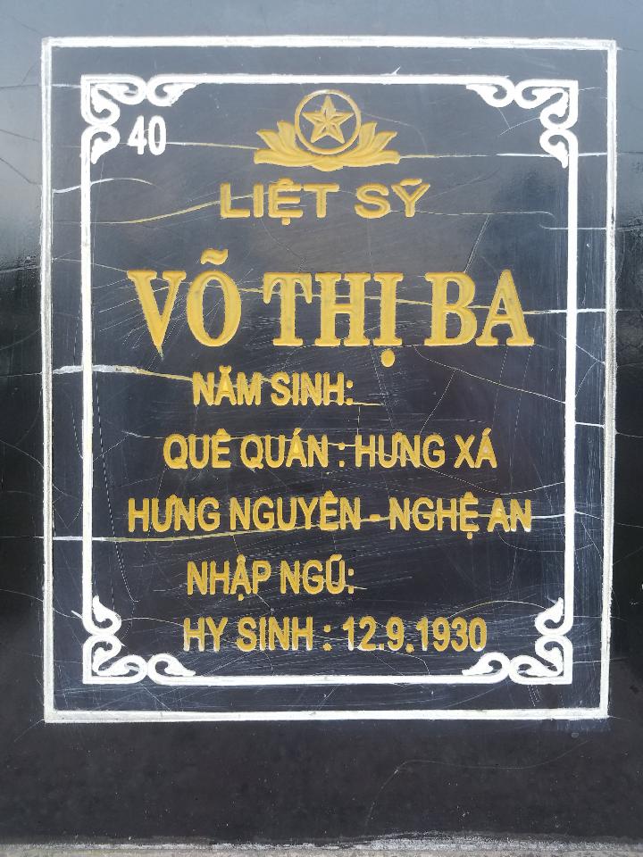 Ảnh mộ liệt sĩ Võ Thị Ba