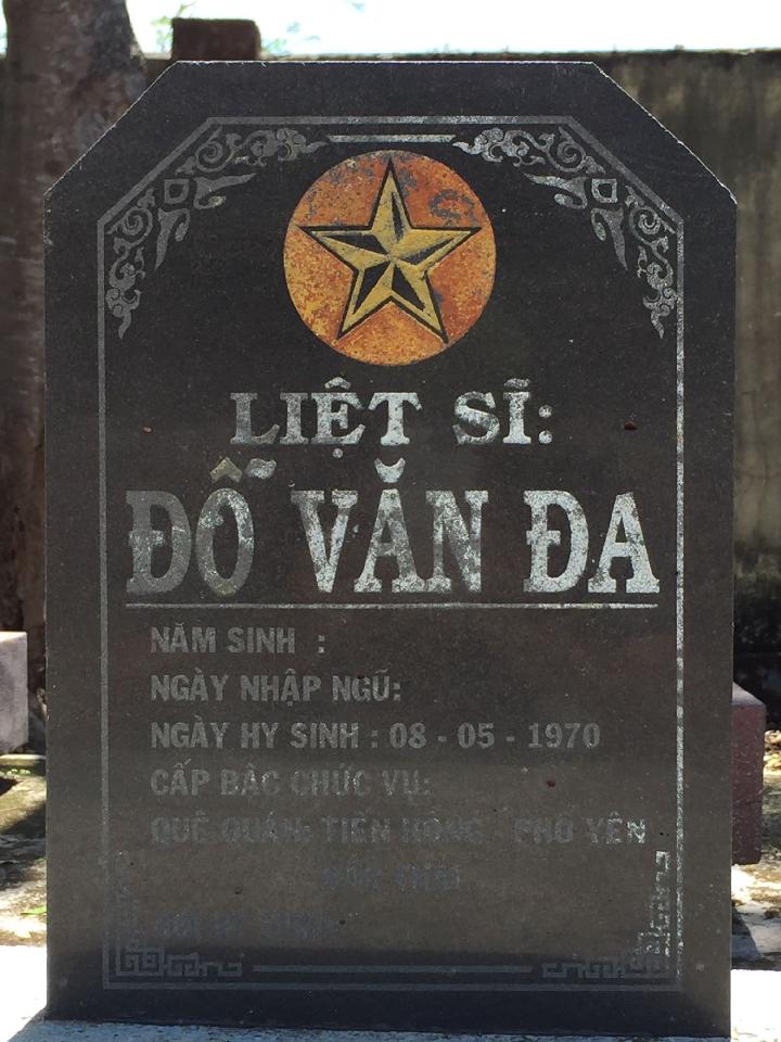 Ảnh mộ liệt sĩ Đỗ Văn Đa
