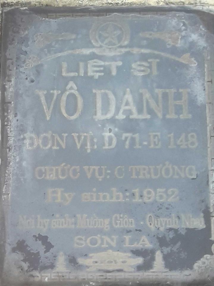 Ảnh mộ liệt sĩ Liệt sĩ chưa biết tên