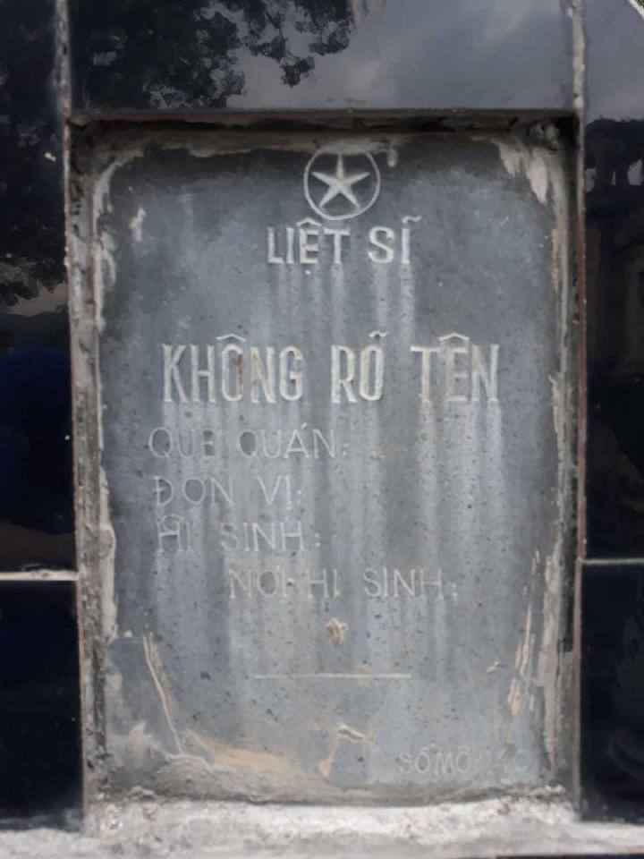 Ảnh mộ liệt sĩ Liệt sĩ chưa biết tên