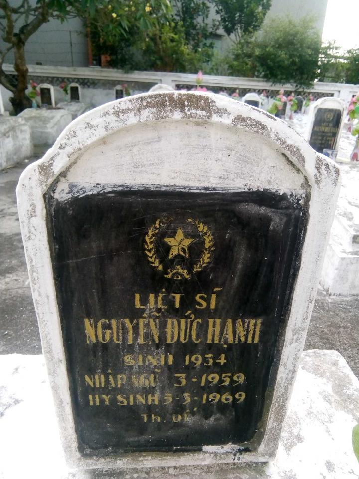 Ảnh mộ liệt sĩ NGUYỄN ĐỨC HẠNH