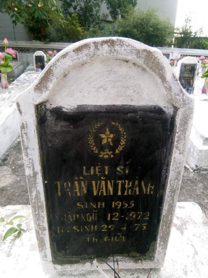 Ảnh mộ liệt sĩ TRẦN VĂN THÀNH