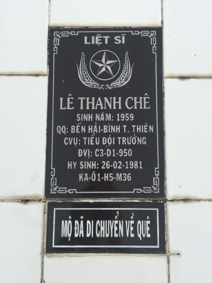 Ảnh mộ liệt sĩ Lê Thanh Chê
