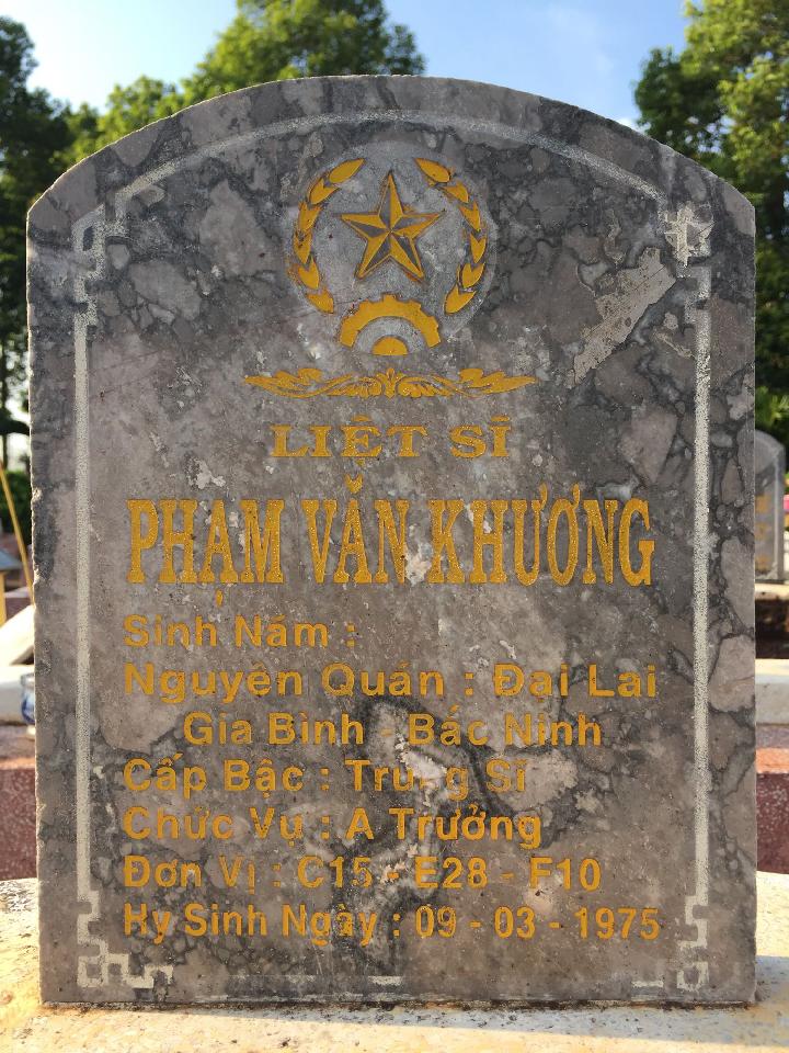 Ảnh mộ liệt sĩ Phạm Văn Khương