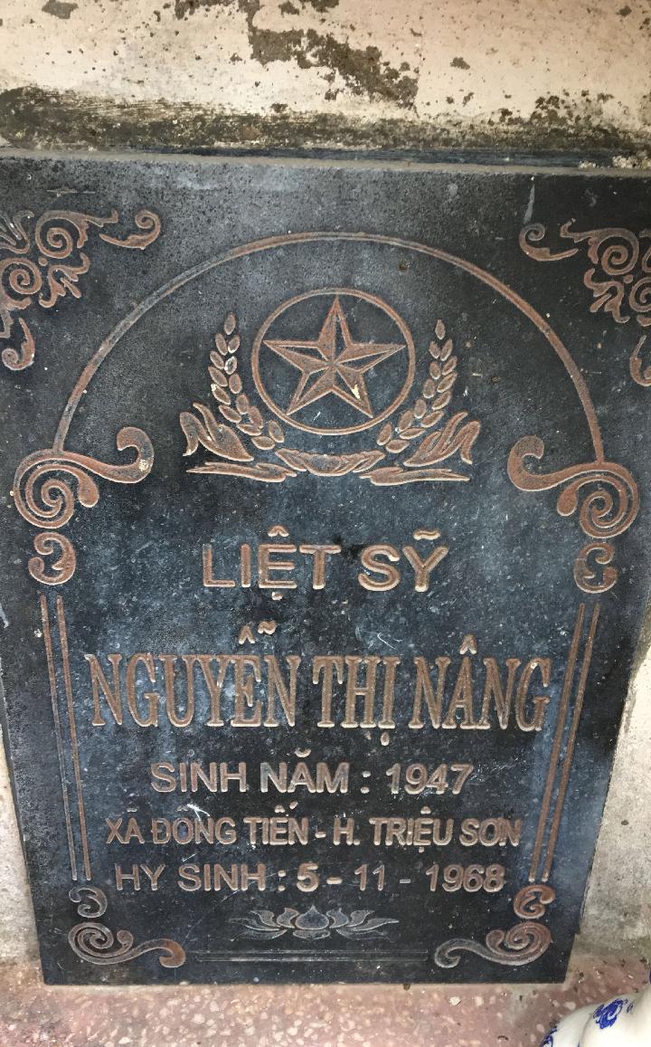Ảnh mộ liệt sĩ NGUYỄN THỊ NÂNG