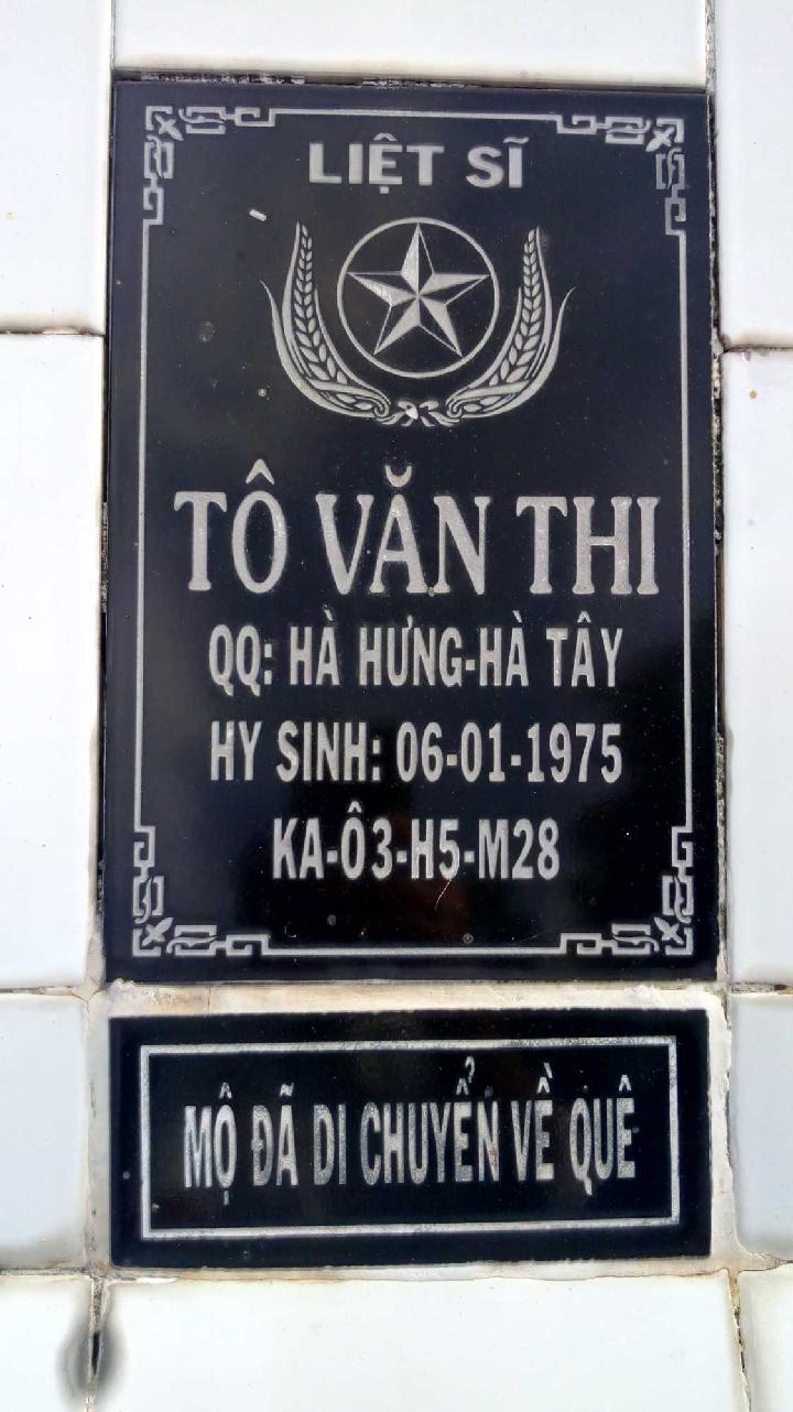 Ảnh mộ liệt sĩ Tô Văn Thi
