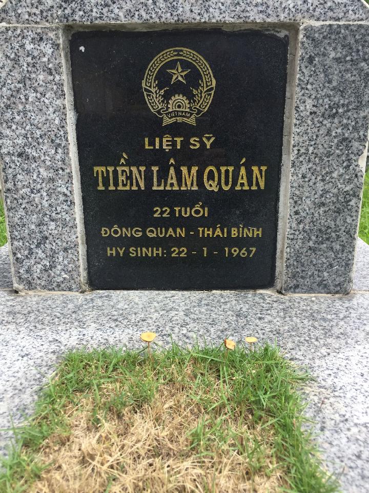 Ảnh mộ liệt sĩ TIỀN LÂM QUÁN