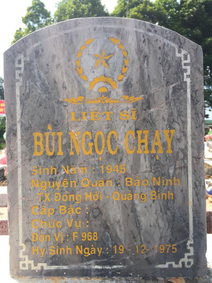 Ảnh mộ liệt sĩ Bùi Ngọc Chạy