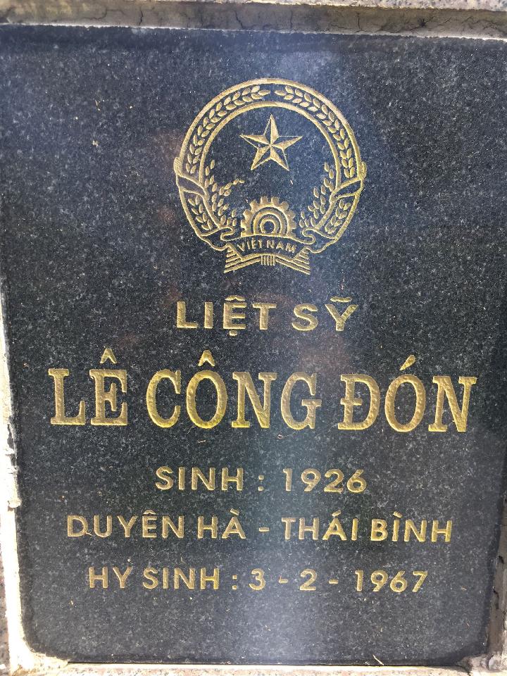 Ảnh mộ liệt sĩ LÊ CÔNG ĐÓN